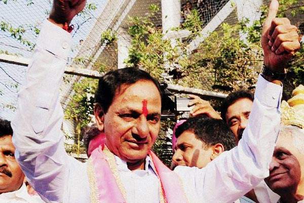 kcr shocks tdp in telangana mlc elections