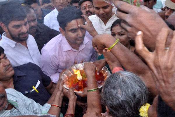Lokesh does Dongabbayi Japam