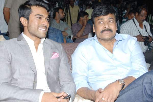 ram charan ciranjeevi rare photo