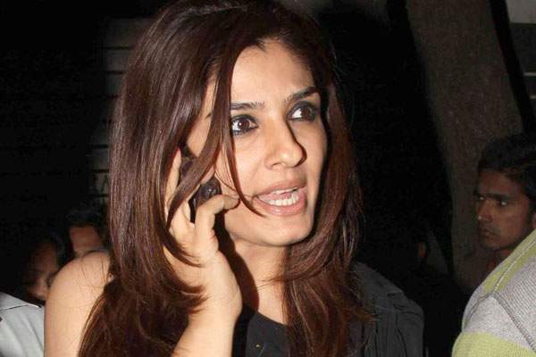 Heroes trap Heroines, use & dump them? says raveena tandon