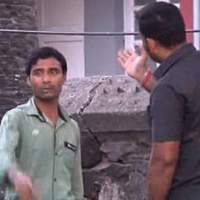 salman kahn Fan beaten up brutally for taking pics of salman khan apartment