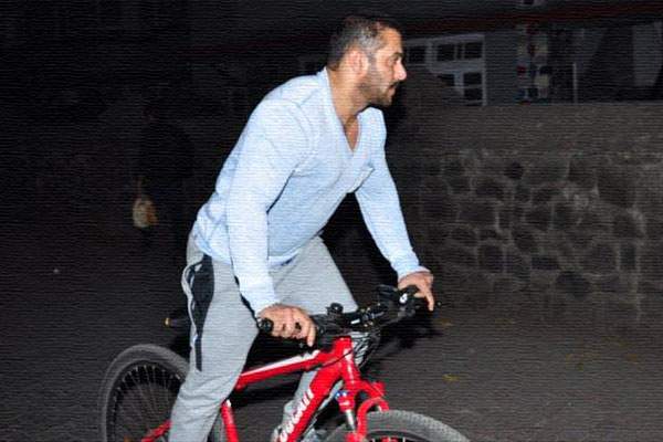salman-khan bicycle