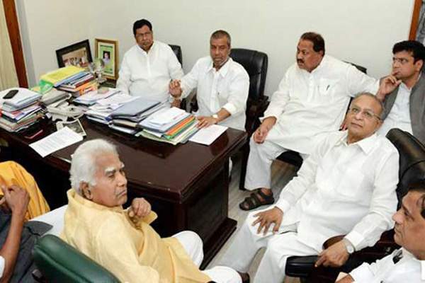 Congress' counter plan to rein TRS in GHMC