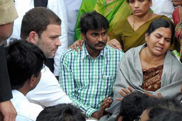 Congress makes final bid for GHMC with corpse politics!