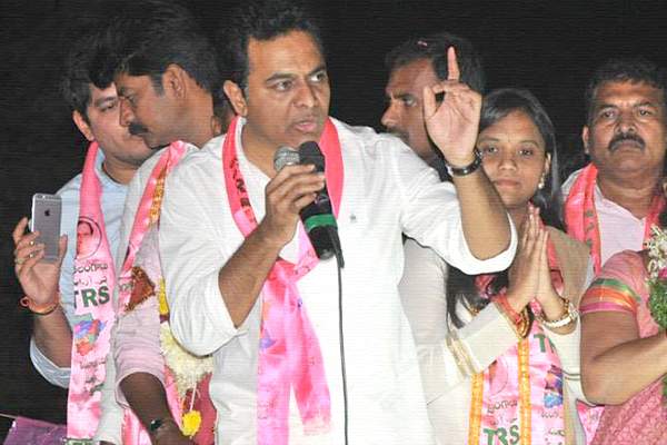 Now KTR acknowledges chandrababu Naidu work for Hyderabad