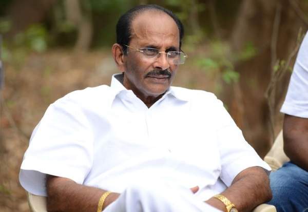 Rajamoul father vijayendra prasad wins filmfare 2016