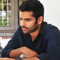 Ram fan says TV5 Naveen defensive attack