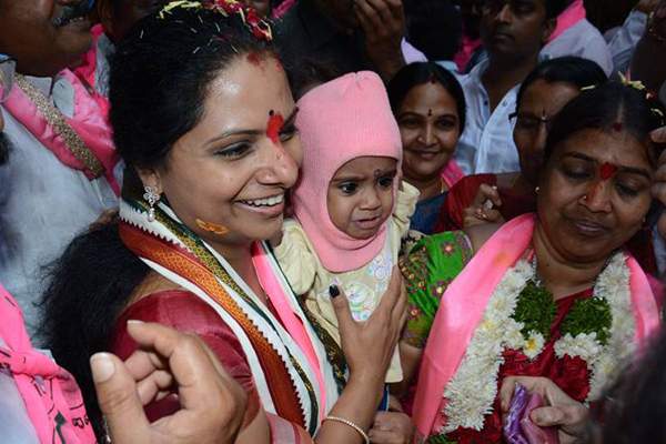 TRS Kavitha acknowledges Naidu's role in Hyderabad