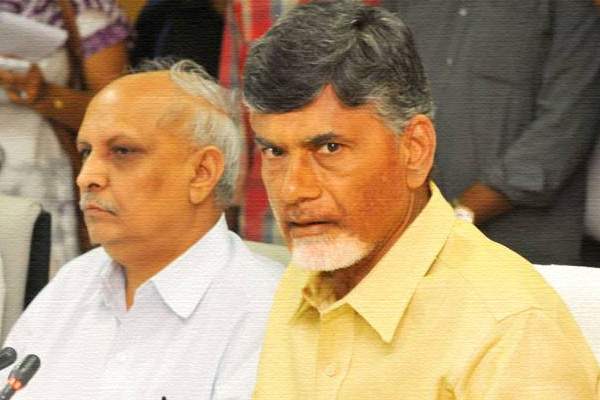 chandrababu does not want to leave IAS IYR