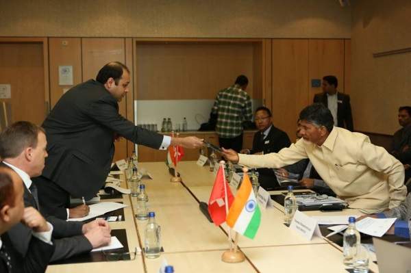 chandrababu naidu in davos meeting photo