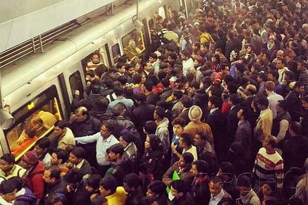 Hillarious tweets on Odd Even traffic chaos