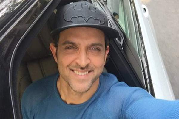post-divorce-hrithik roshan-hrithik-roshan-isnt-living-alone