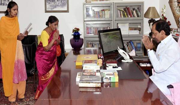 Telangana CM KCR  helped Pavala Shyamala