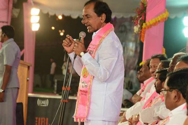 chndra babu is strenth or fear for kcr 