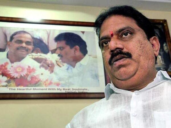 Malladi Vishnu amassed 600 Cr, another YSR Crime?