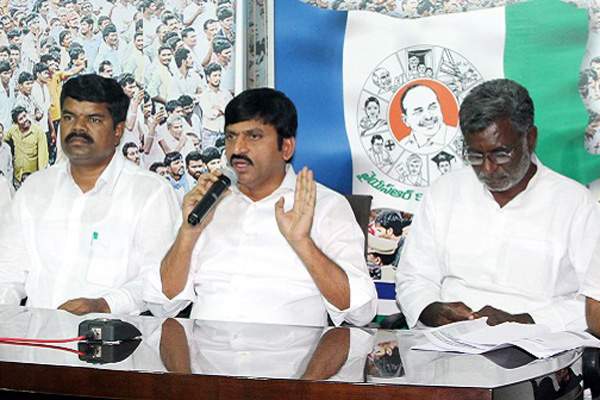 ponguleti srinivas reddy says YSR Congress in severe financial crisis