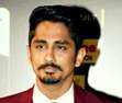 Siddharth back in tweet controversy!