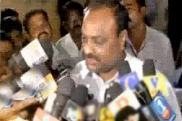 Acham-Naidu-Speaks-with-Media
