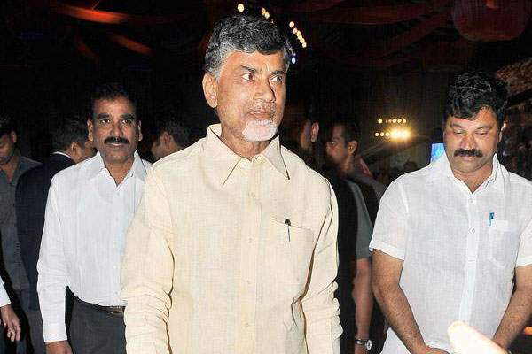 Chandrababu Naidu to tour in UK for Investments