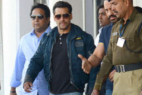 Salman spent 25 cr for a favourable order?