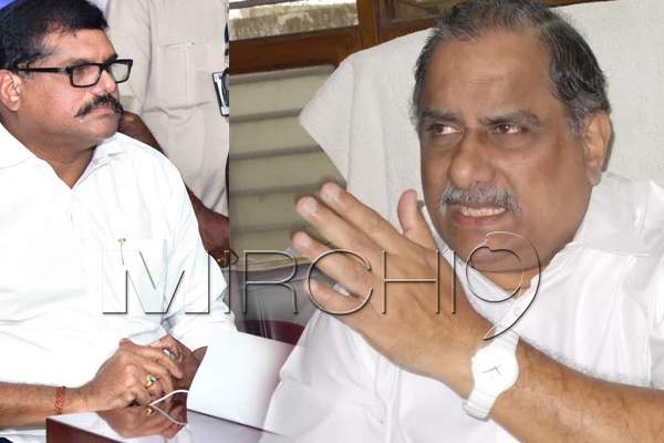 Tuni incident-Cases filed on Mudragada Padmanabham Botsa satyanarayana and Ambati rambabu