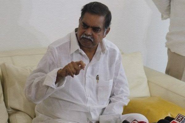 devineni nehru comments on vijayawada rowdism