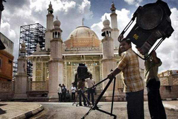 jr-ntr-janata-garrage-set