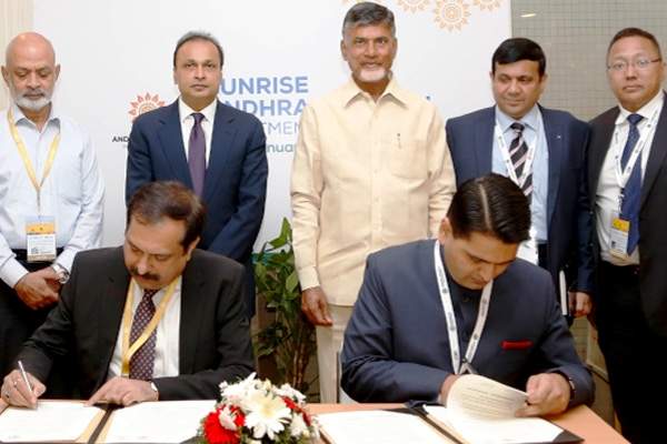lazy-employees-let-down-hardworking-chandrababu-naidu