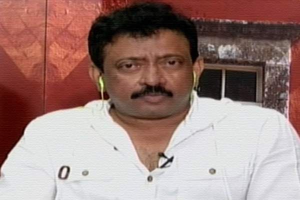 ram-gopal-varma-and-shivaji-fight-in-live-show kamma kapu vangaveeti movie