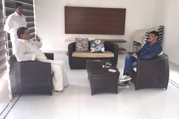 ram gopal varma meets devineni nehru for vangaveeti movie