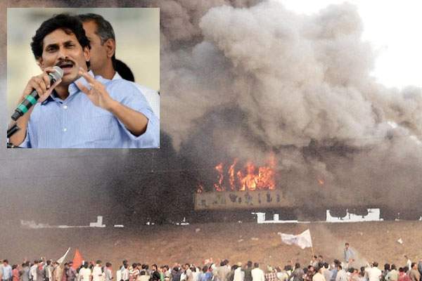 jagan says tdp blames him for tuni kapu violence