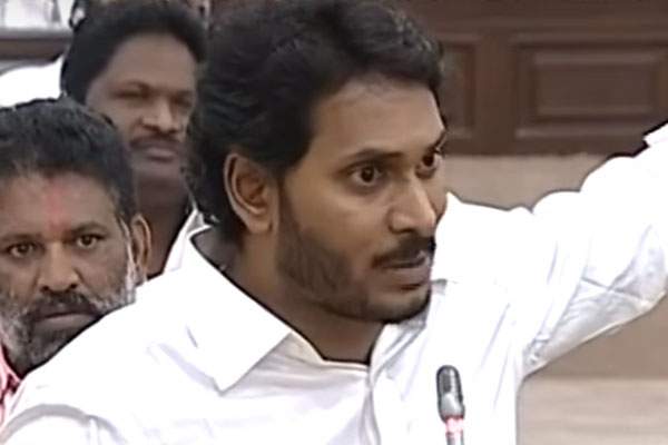 All YSRCP members except Jagan faces suspension