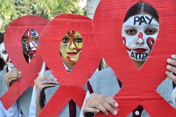 Andhra pradesh and Telangana leads in number of HIV cases