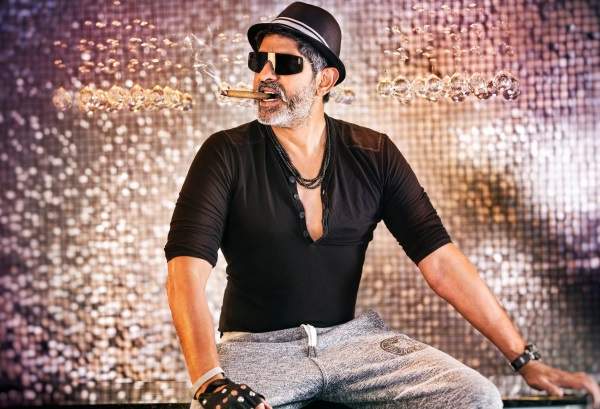 Jagapathi chosen in 'better than Baahubali'  'Vijayaditya, Parul Yadav, kannada movie
