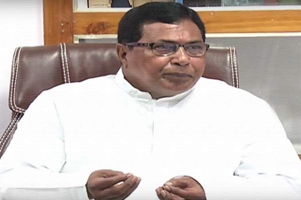 Jana Reddy come in support of Telangana TDP