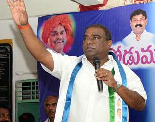 Eighth wicket down for YSR Congress