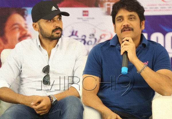 Nagarjuna-Oopiri-Mahesh-babu-phone call