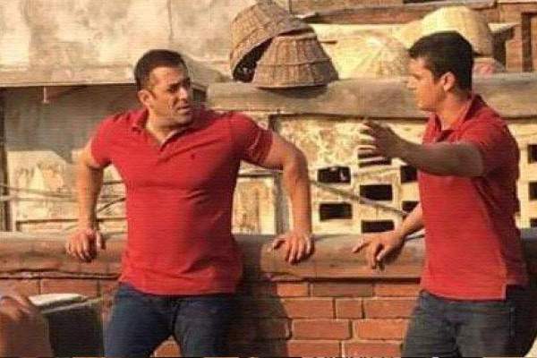 Salman-Khan-caught-with-body-double-for-stunts