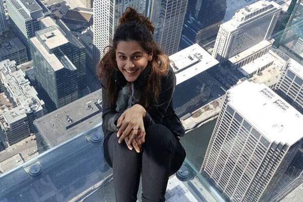 Tapsee's week long getaway between Rana & Amitabh
