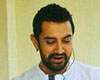 Aamir cut shorts son's time to be with her!