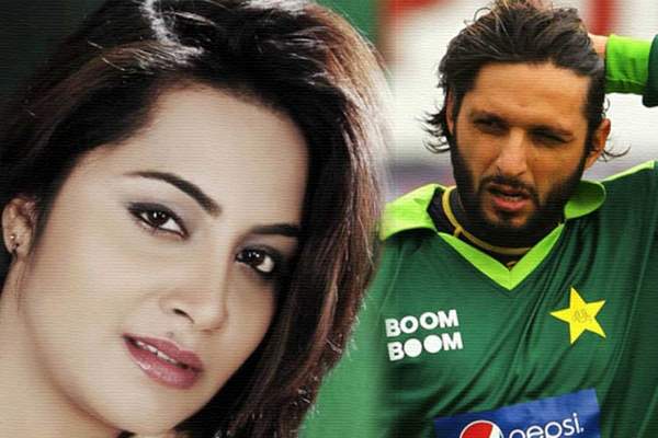 arshi khan shahid afridi