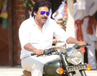 pawan-kalyan-sardaar-gabbar-singh-new-still