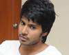 Anchor irritates young hero with 'Affair' question!