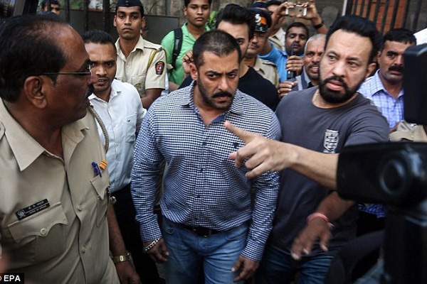1000 cops deplyoed for salman khan protection in uttar pradesh