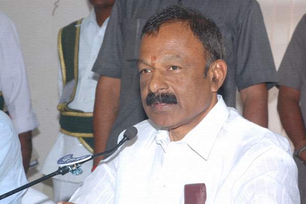 APPCC President Raghuveera Reddy comments on YS Jagan - YSRCP