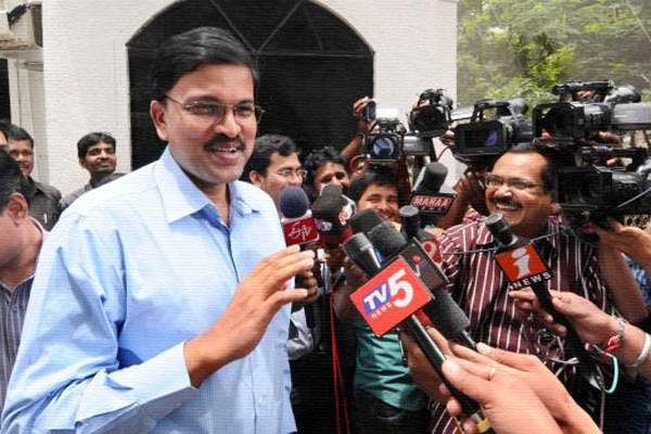CBI Lakshmi Narayana as Amaravati commissioner