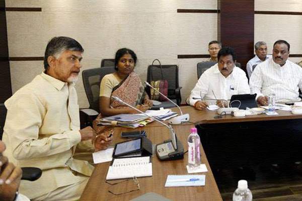 Chandrababu Naidu on  central government