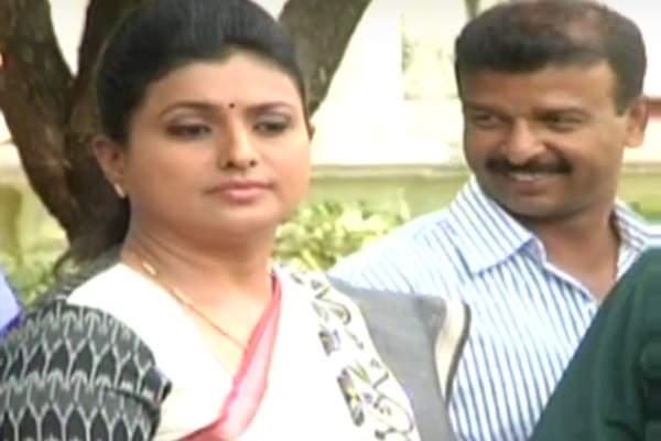 Roja finally gives up, asks for apology