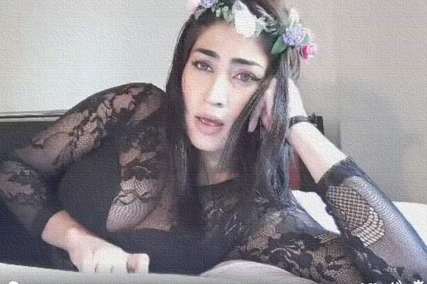 Pak model Qandeel Balochi bollywood