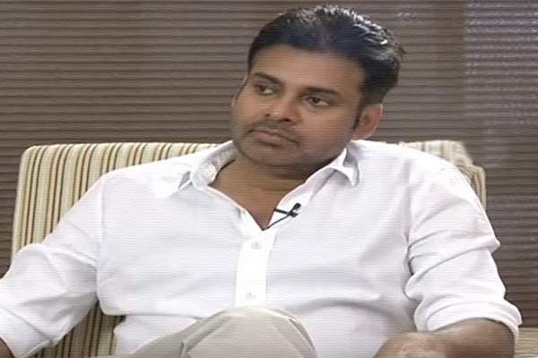 Pawan Kalyan turned Pro-KCR